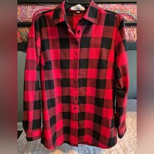 Haute Edition Small Red and Black Buffalo Plaid Button-Up Shirt